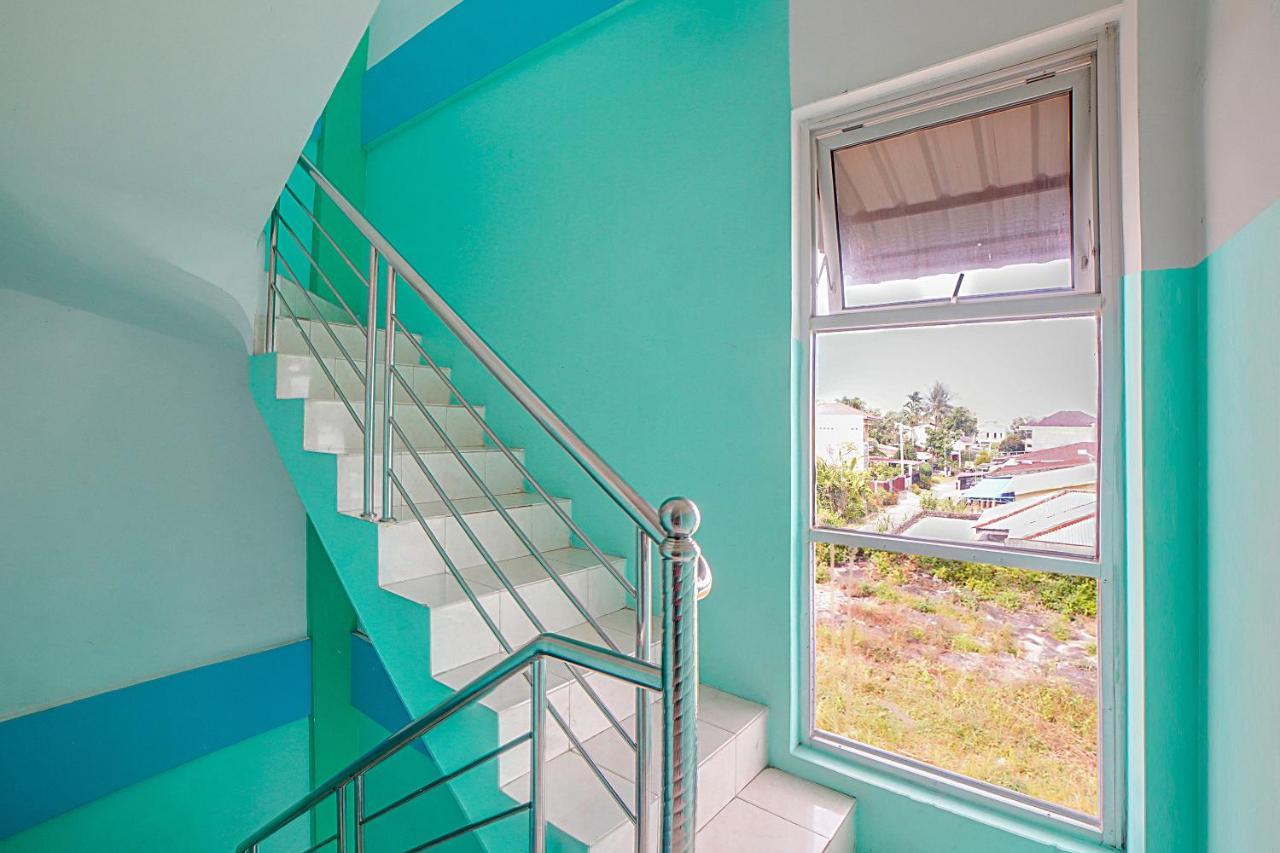 OYO 90637 Rumah Ni Karo Medan Luaran gambar